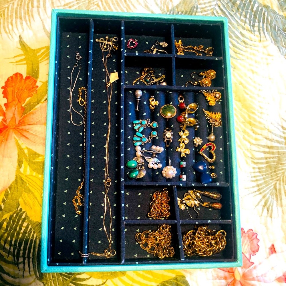 Jewelries (Accessories)